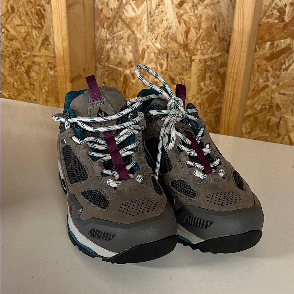 Vasque Hiking Shoes - brand new